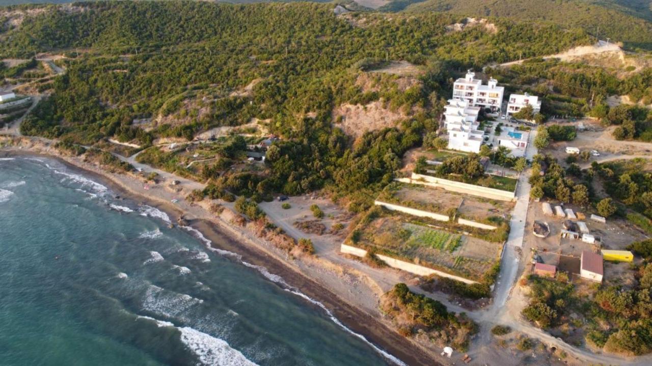 Апартаменти Oasis Residency Спілє Екстер'єр фото